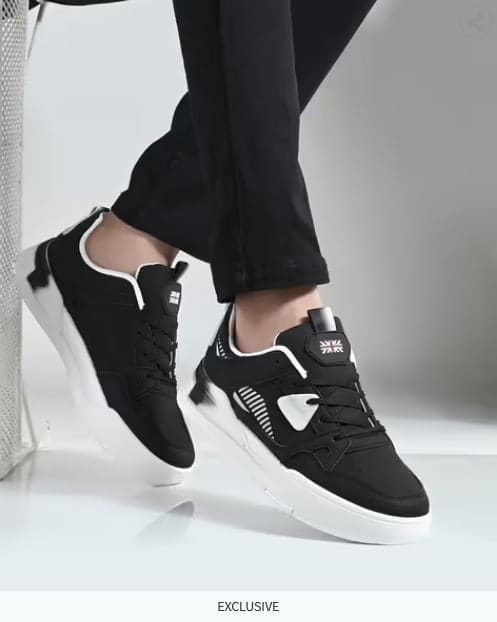 🔥 AJIO Loot – ARBUNORE Men Panelled Low-Top Lace-Up Shoes 👟✨