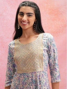 🔥 Vishudh Women Paisley Printed Mirror Work Kurta 👗