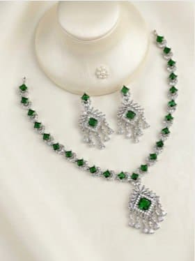 💎 Avirah Pearls Silver-Plated American Diamond Necklace and Earrings