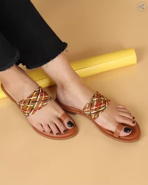🔥 XE Looks Women Braided Toe-Ring Flat Sandals 👡✨