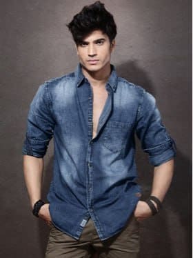 Roadster Men Blue Denim Washed Casual Shirt