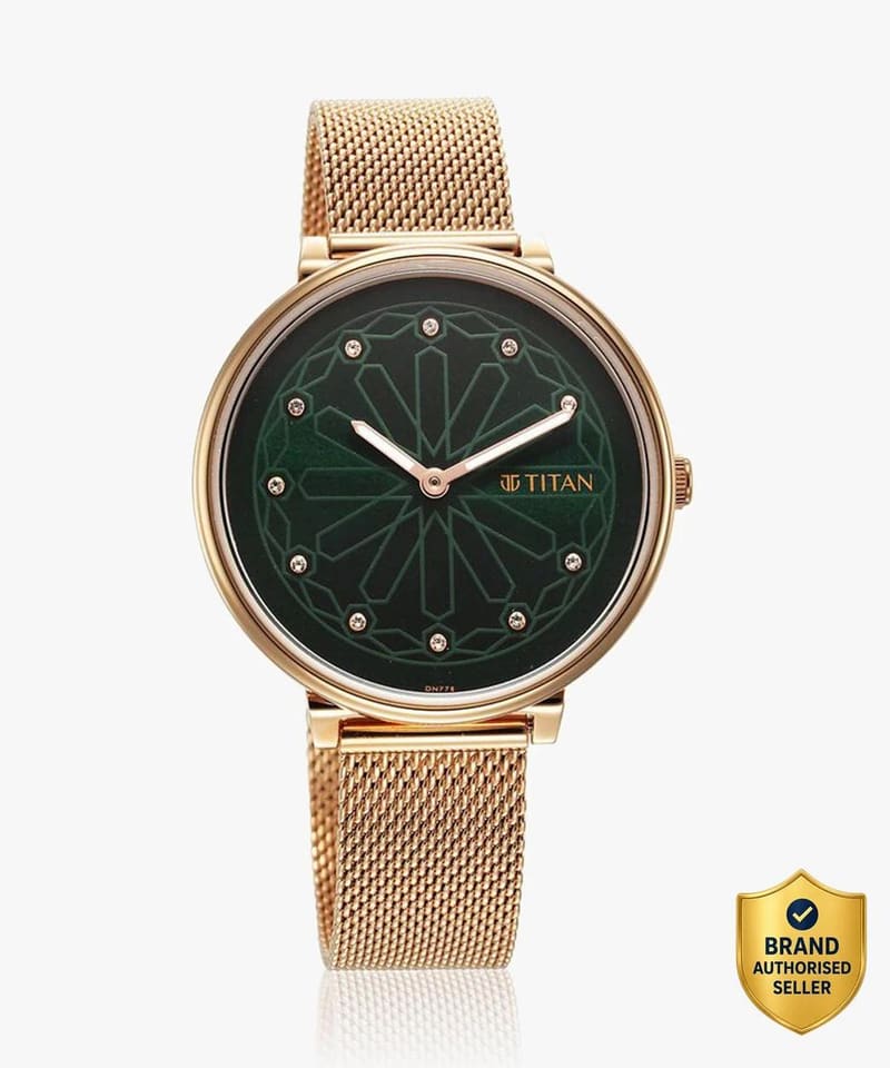 Flipkart | 57% Off - Titan  Analog Watch - For Women at Rs.3999