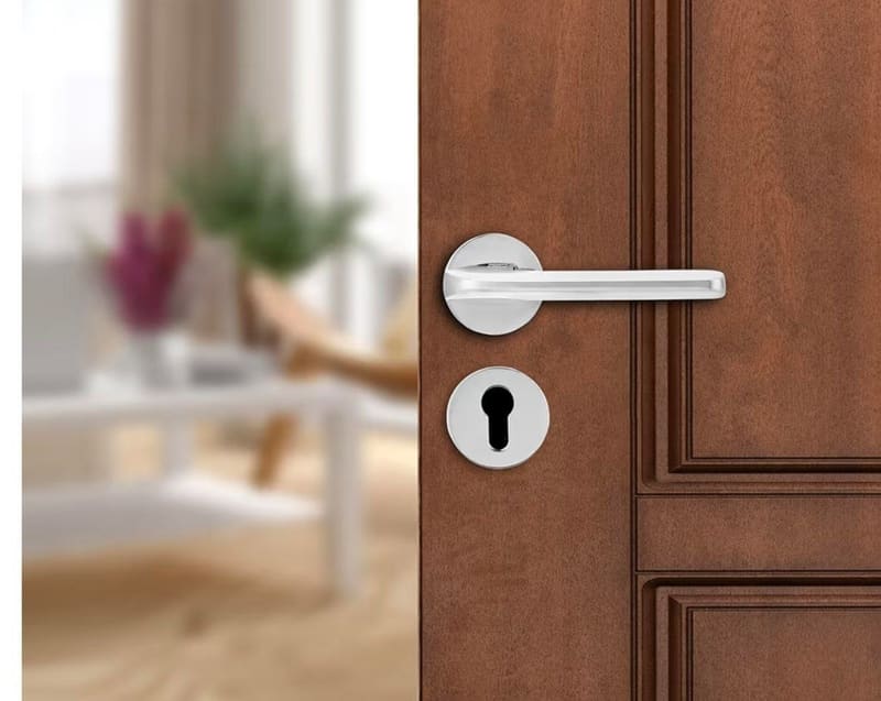 amazon basics Door Handle at ₹437